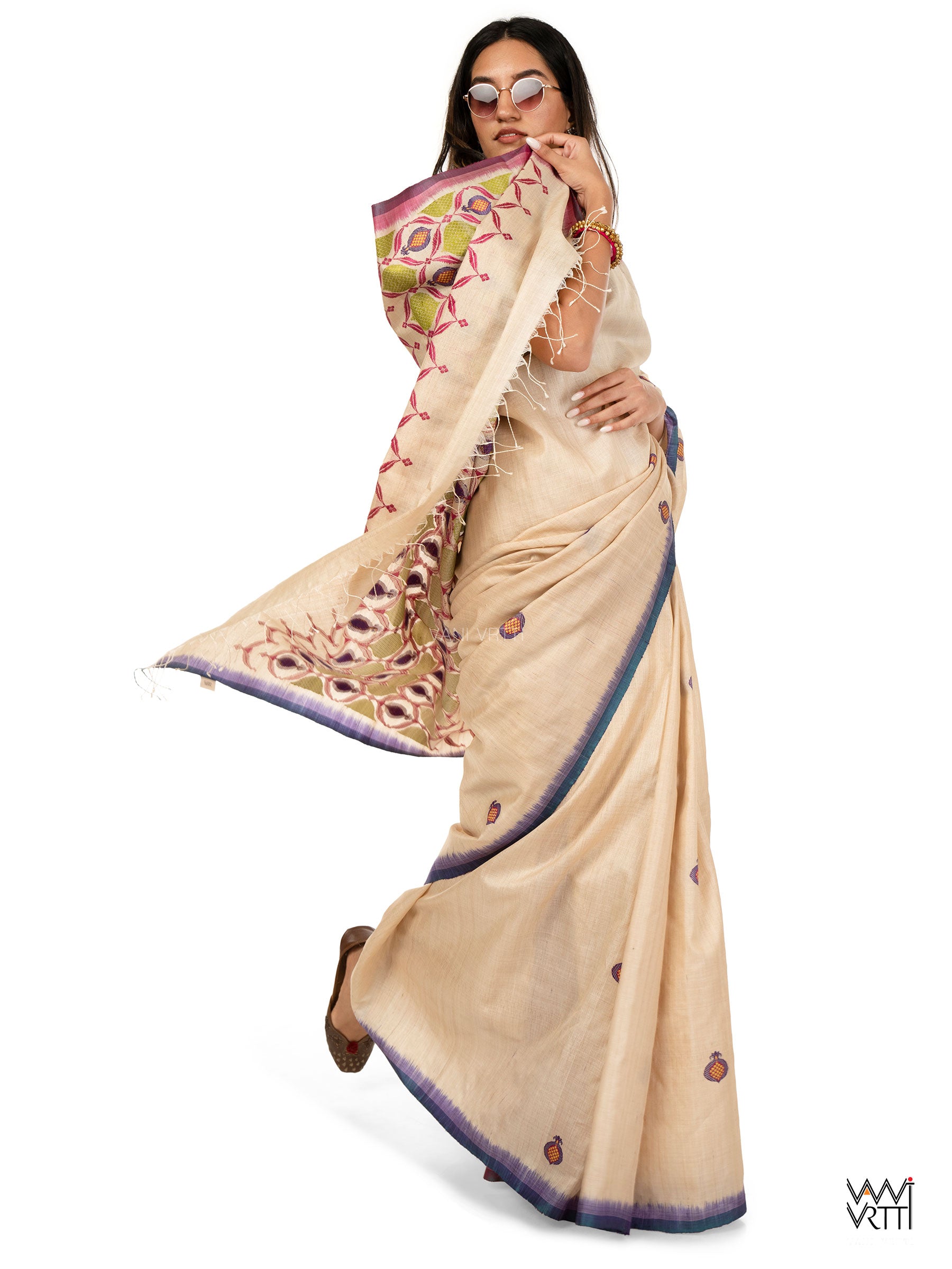 Off White Pomegranate Jaal Handspun Tussar Silk Saree