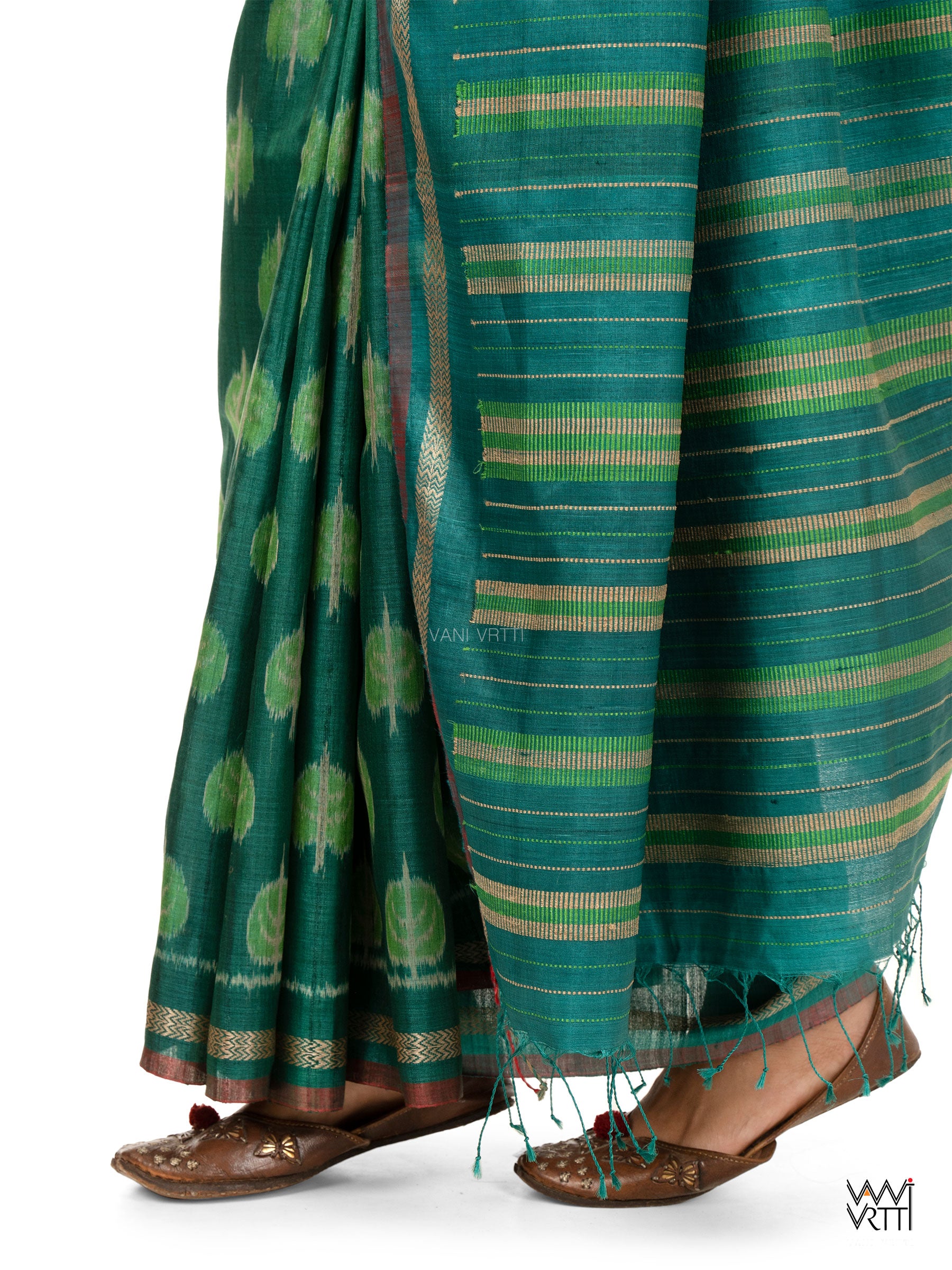Emerald Green Peepal Ikat Handspun Tussar Silk Saree