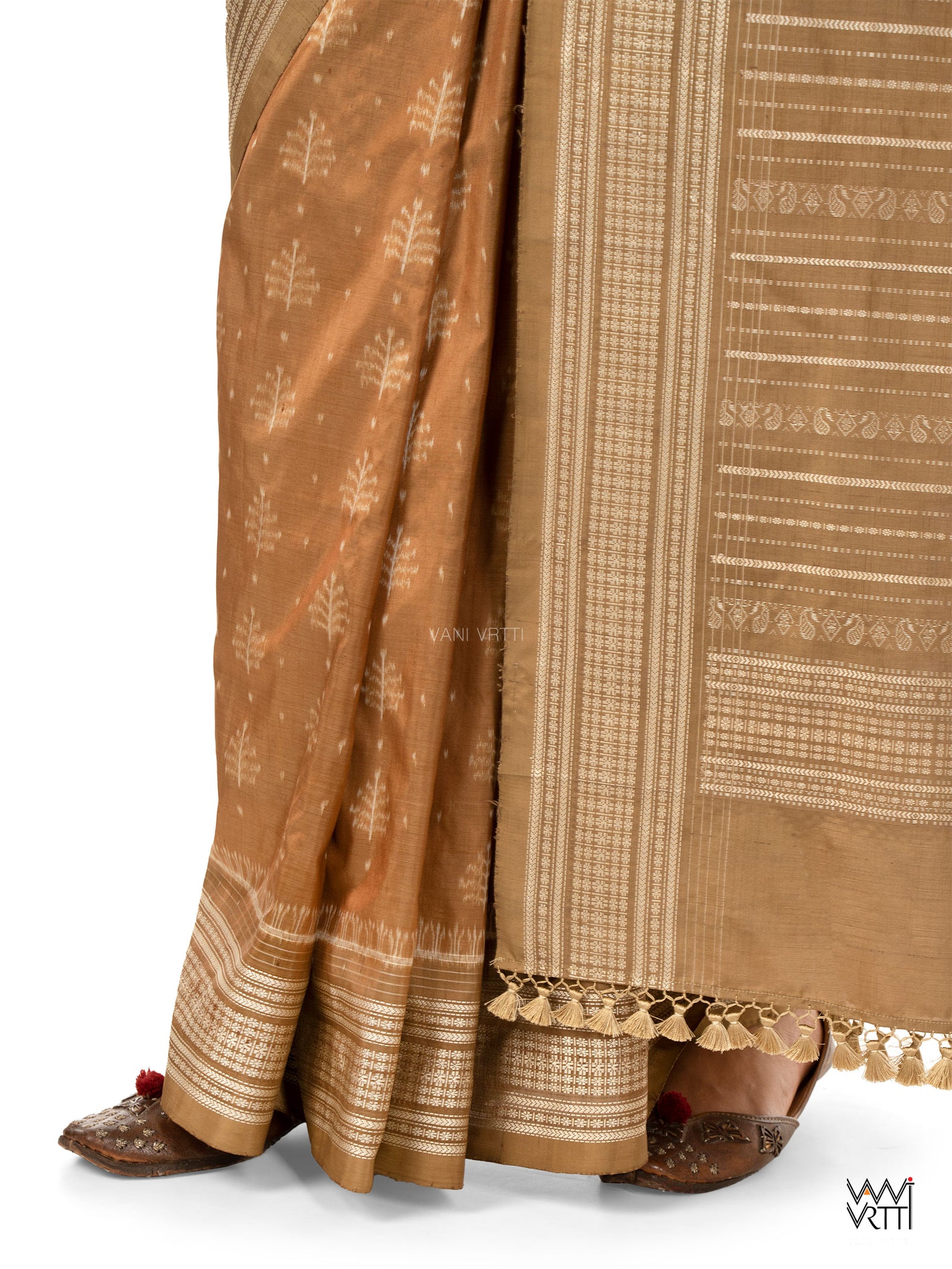 Khadi Brown Tree of Life Natural Dyed Mulberry Silk Ikat Saree