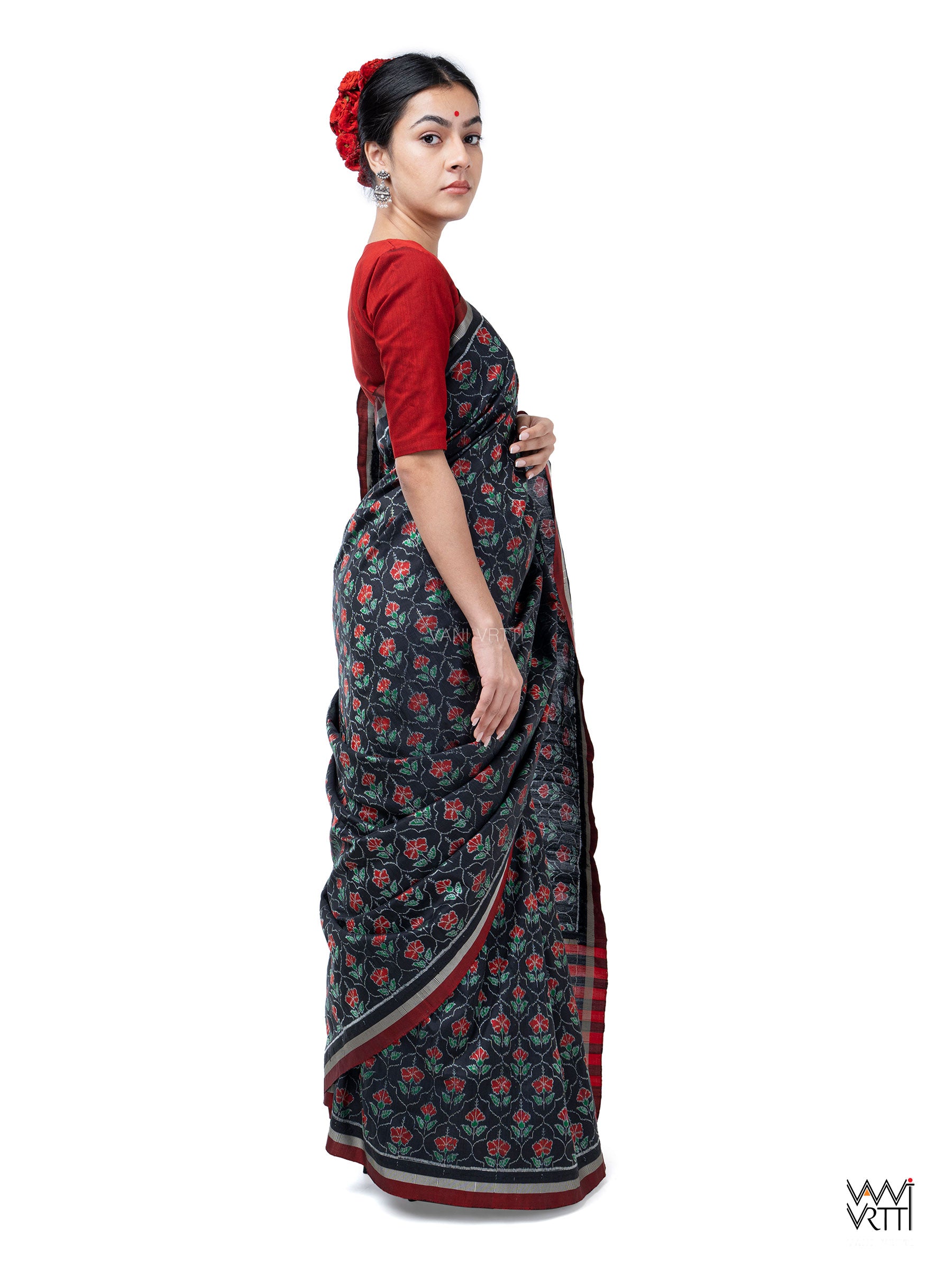 Black Laal Jaba Mulberry Silk Ikat Sari