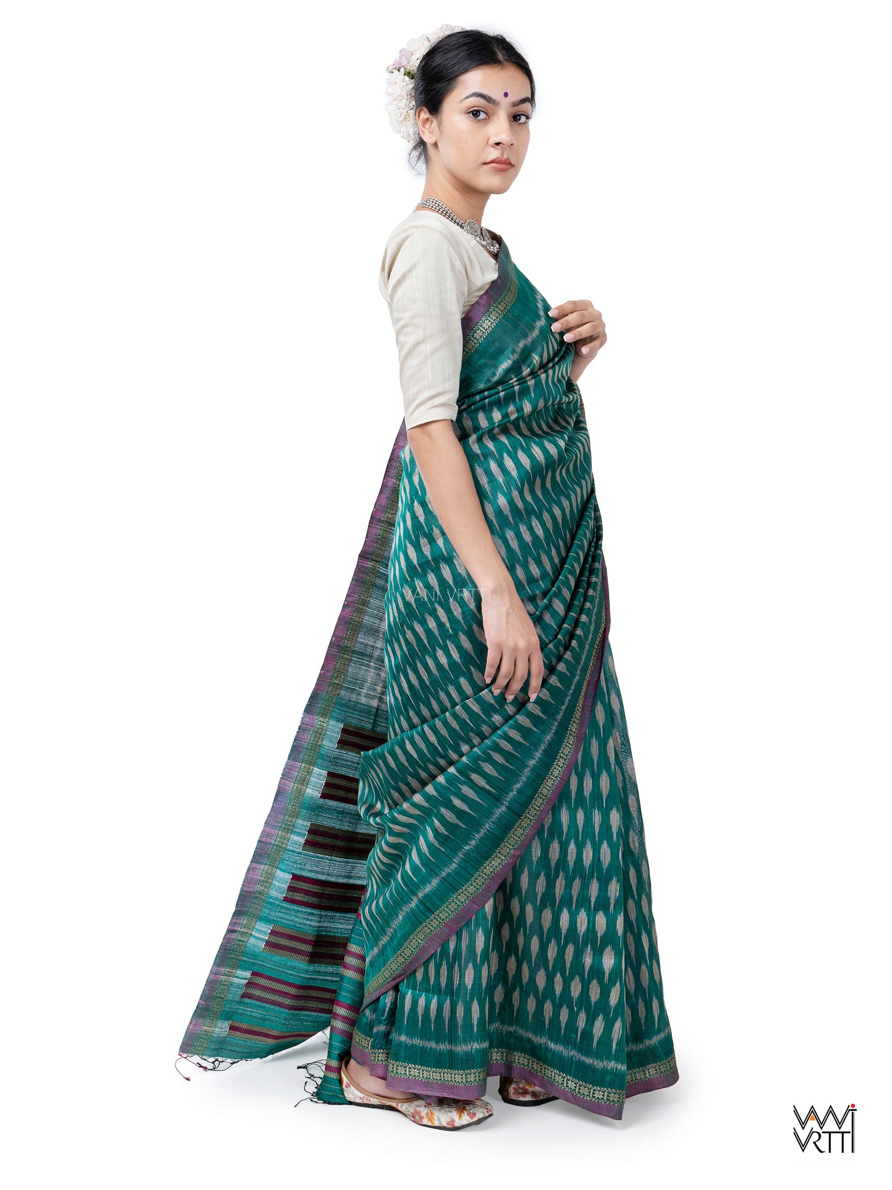 Emerald Green Kadamba Ikat Handspun Tussar Silk Saree