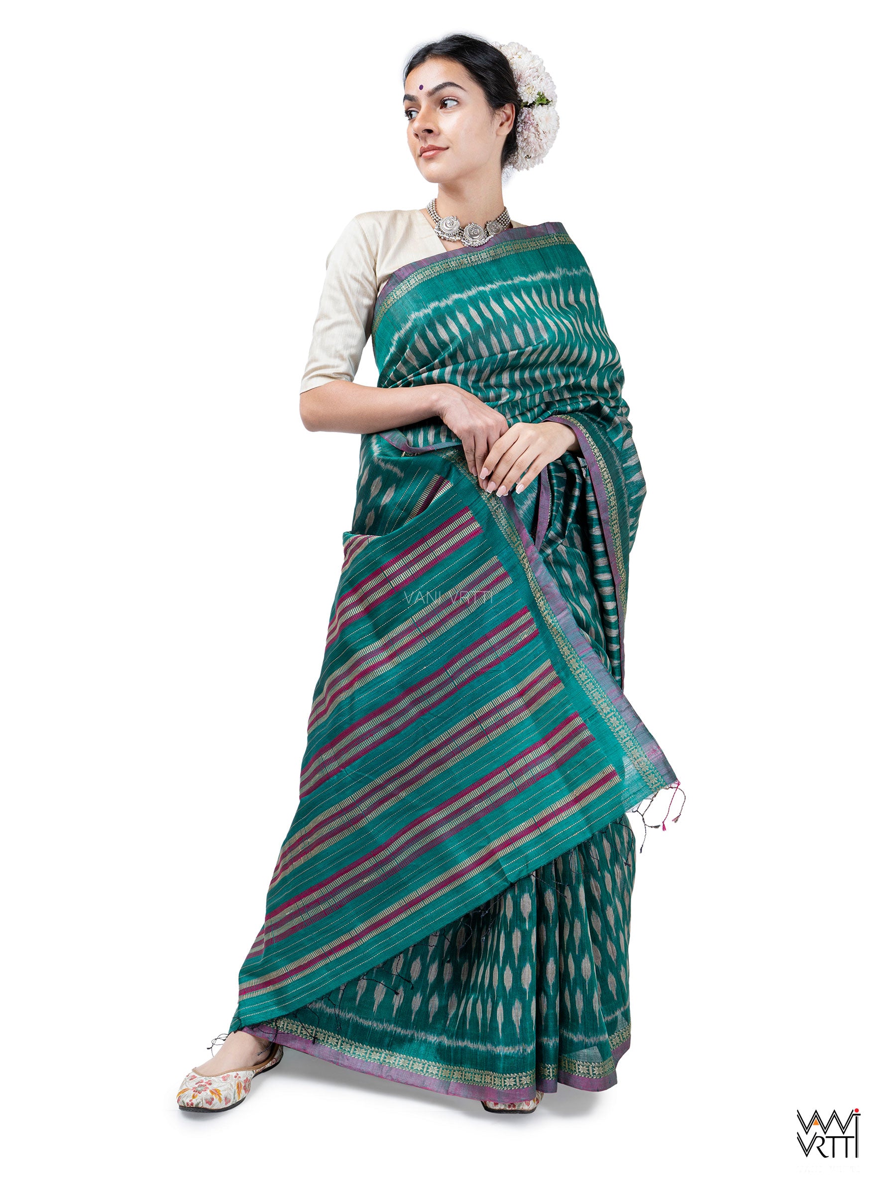 Emerald Green Kadamba Ikat Handspun Tussar Silk Saree