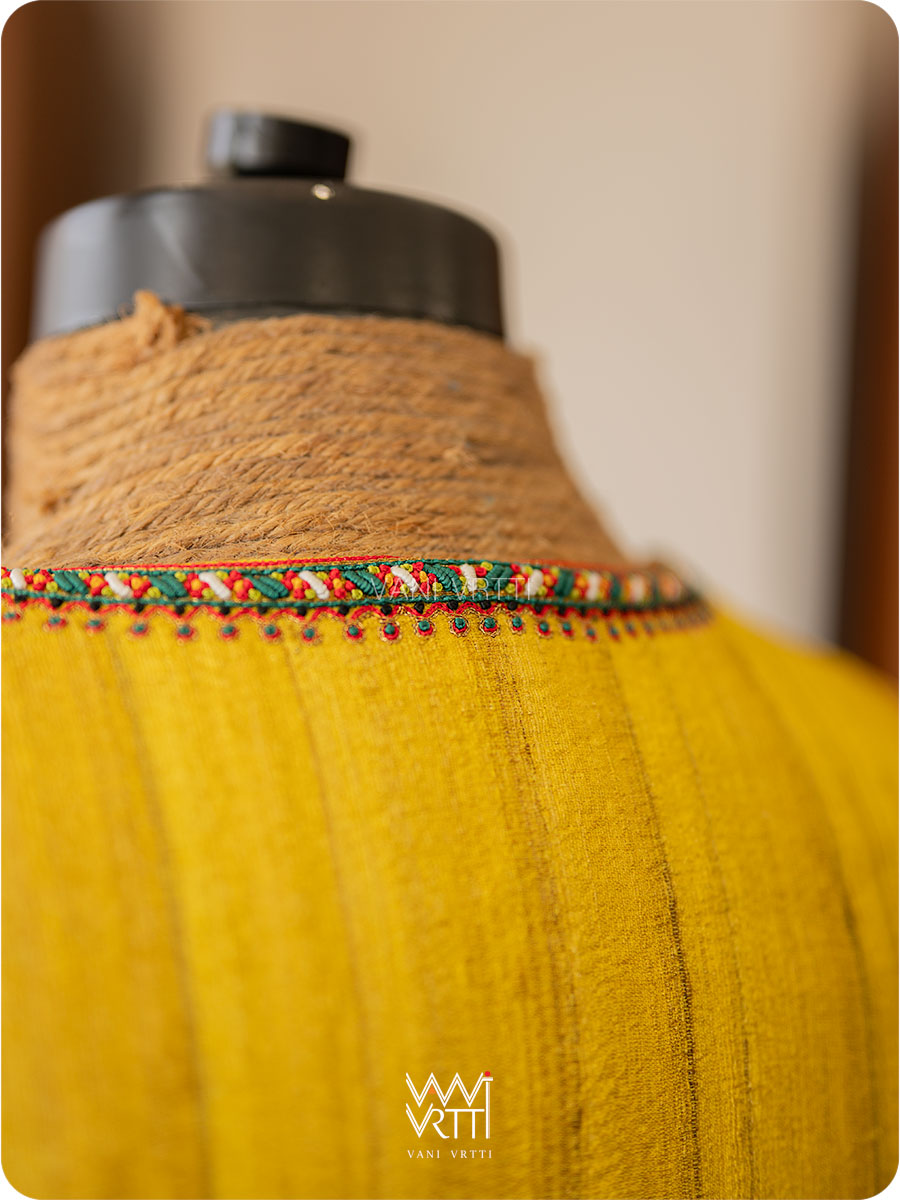 Yellow Stripes Lotus Parrot Hand Embroidery Gicha Tussar Silk Mashru Blouse