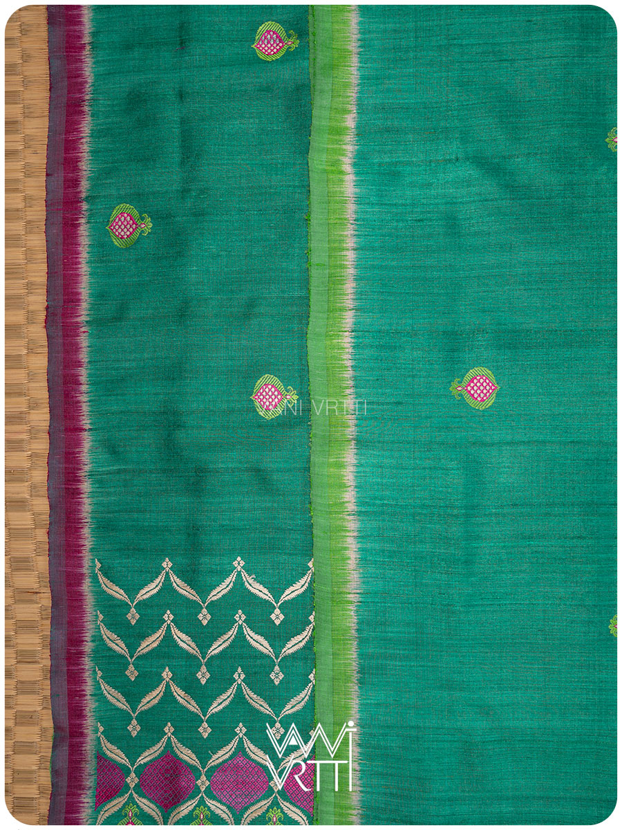 Emerald Green Pomegranate Jaal Handspun Tussar Silk Saree