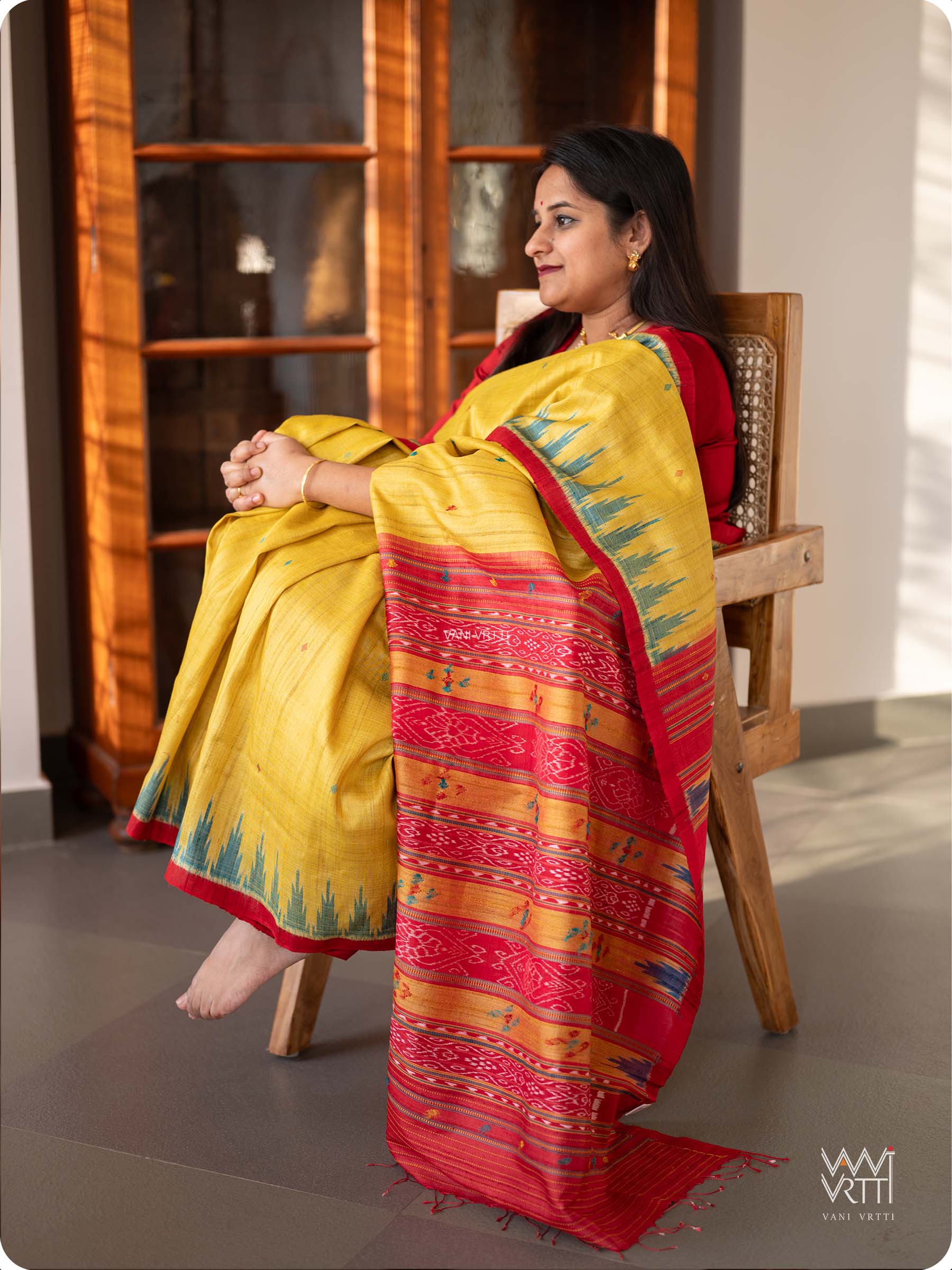 Banana Yellow Turquoise Nadi Handspun Tussar Silk Saree