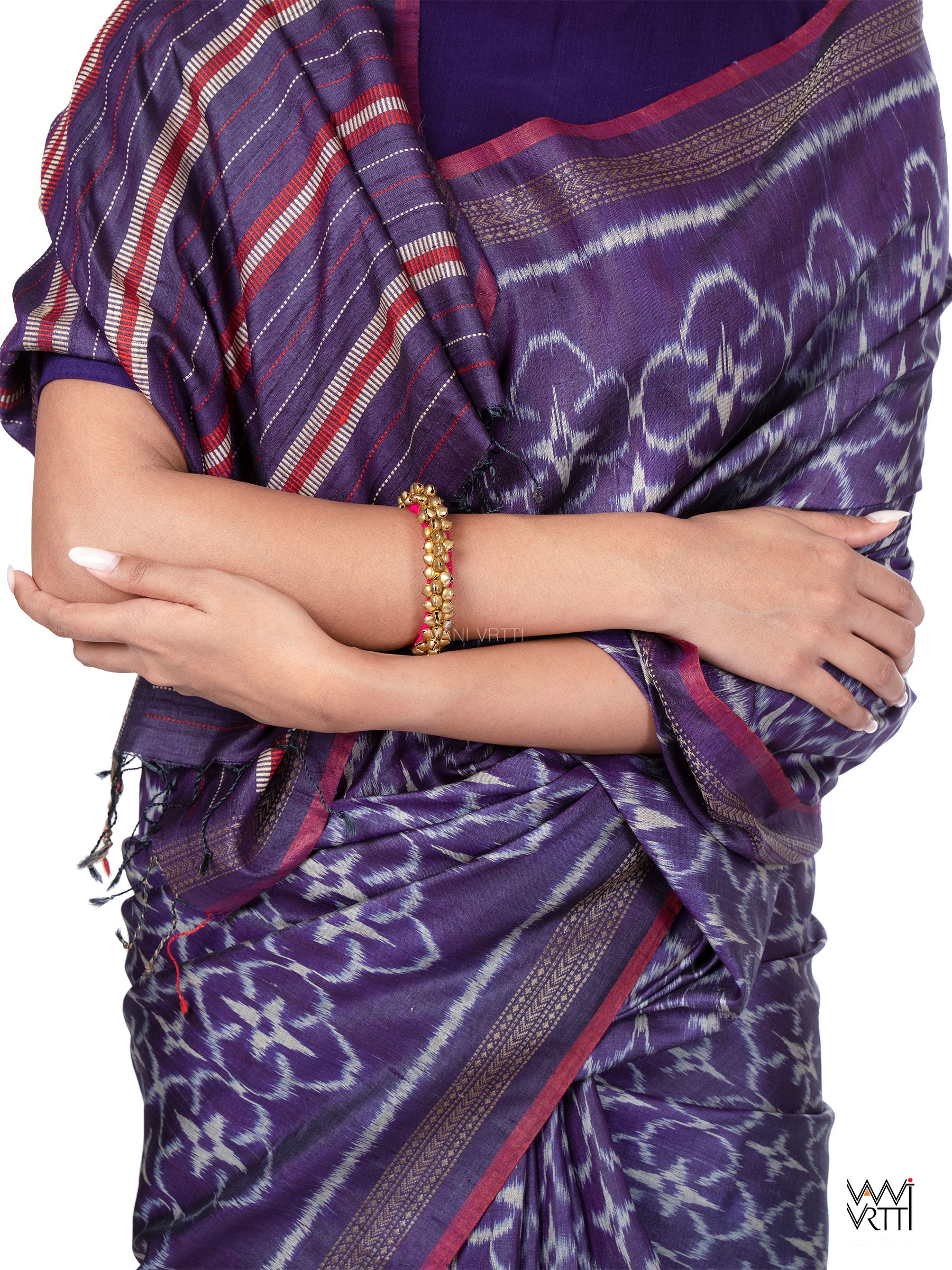 Deep Baingani Chrysanthemum Master Weave Designer Handspun Ikat Tussar Silk Saree