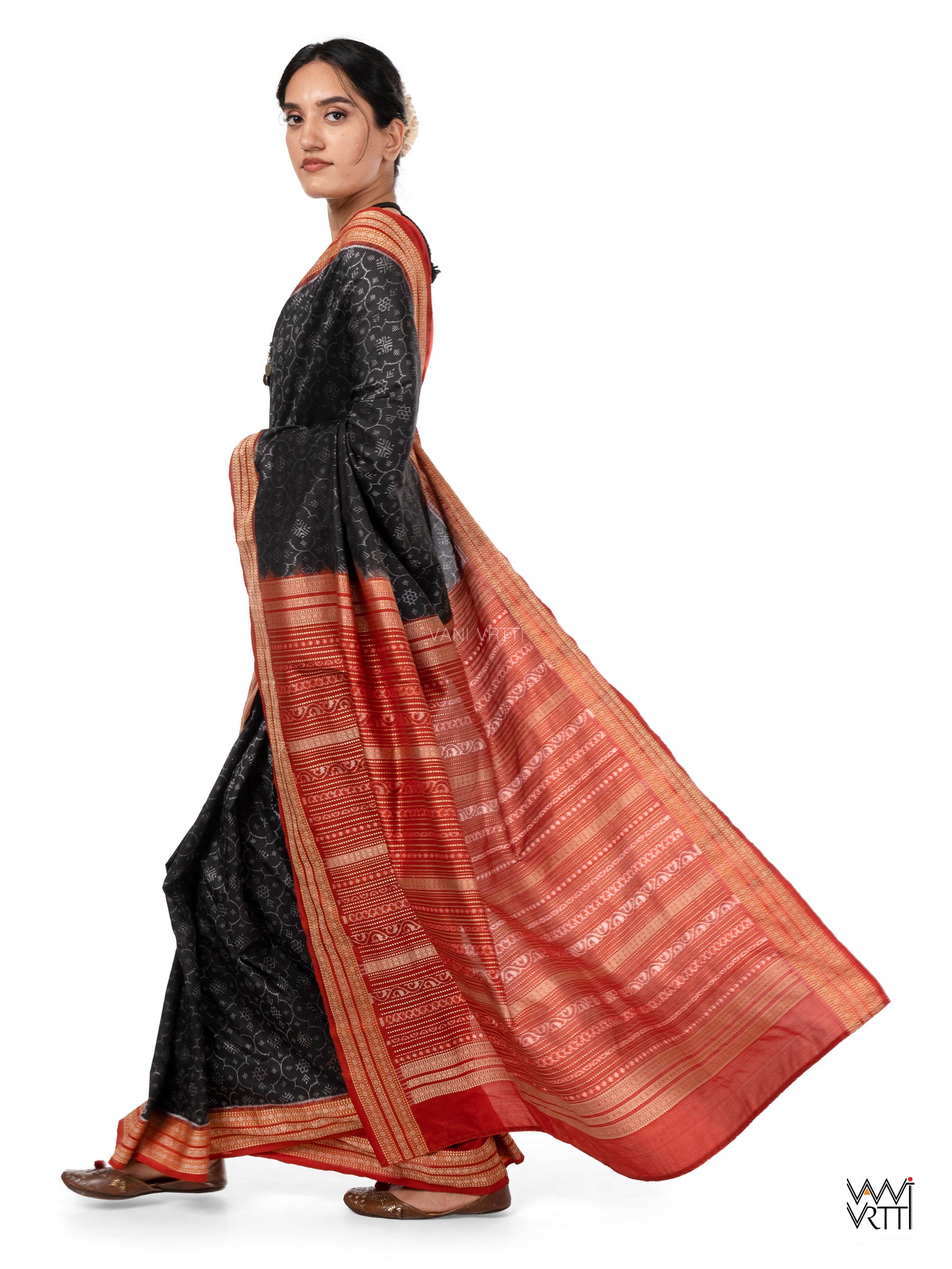 Iron Rust Black Madder Shamma Prakritik Natural Dyed Mulberry Silk Ikat Saree