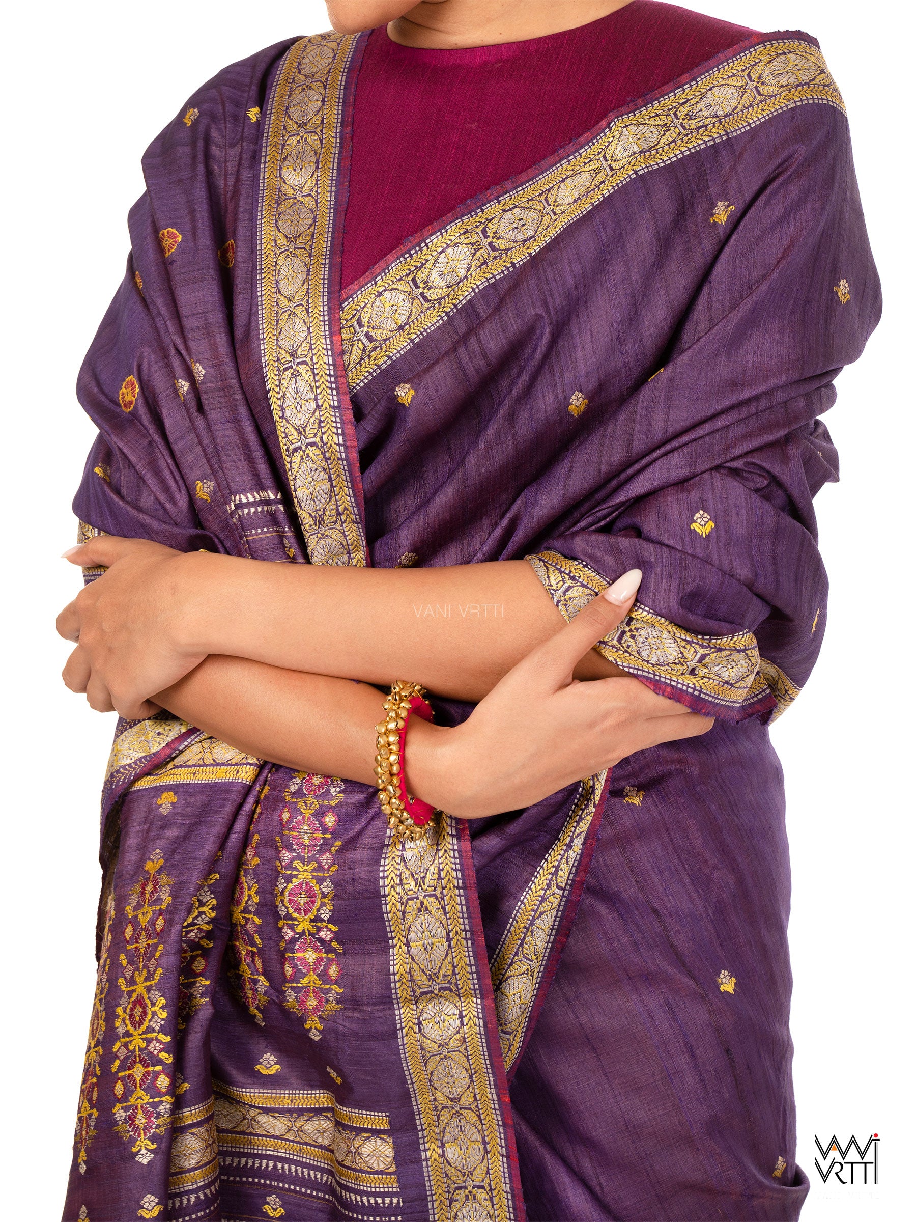 Baingani Brahma Kamal Master Weave Exclusive Handspun Tussar Silk Saree