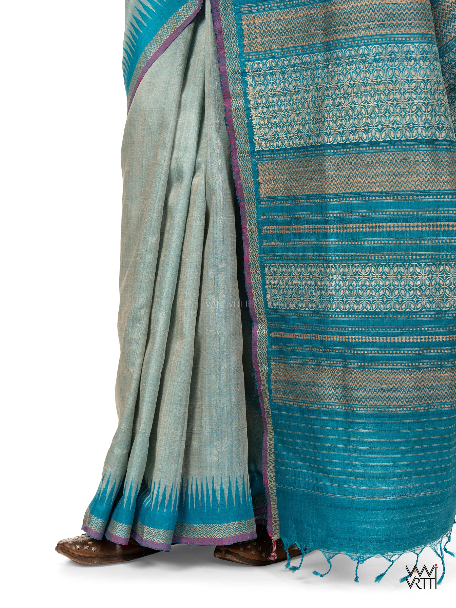 Ash Grey Firozi Nabh Handspun Tussar Silk Saree