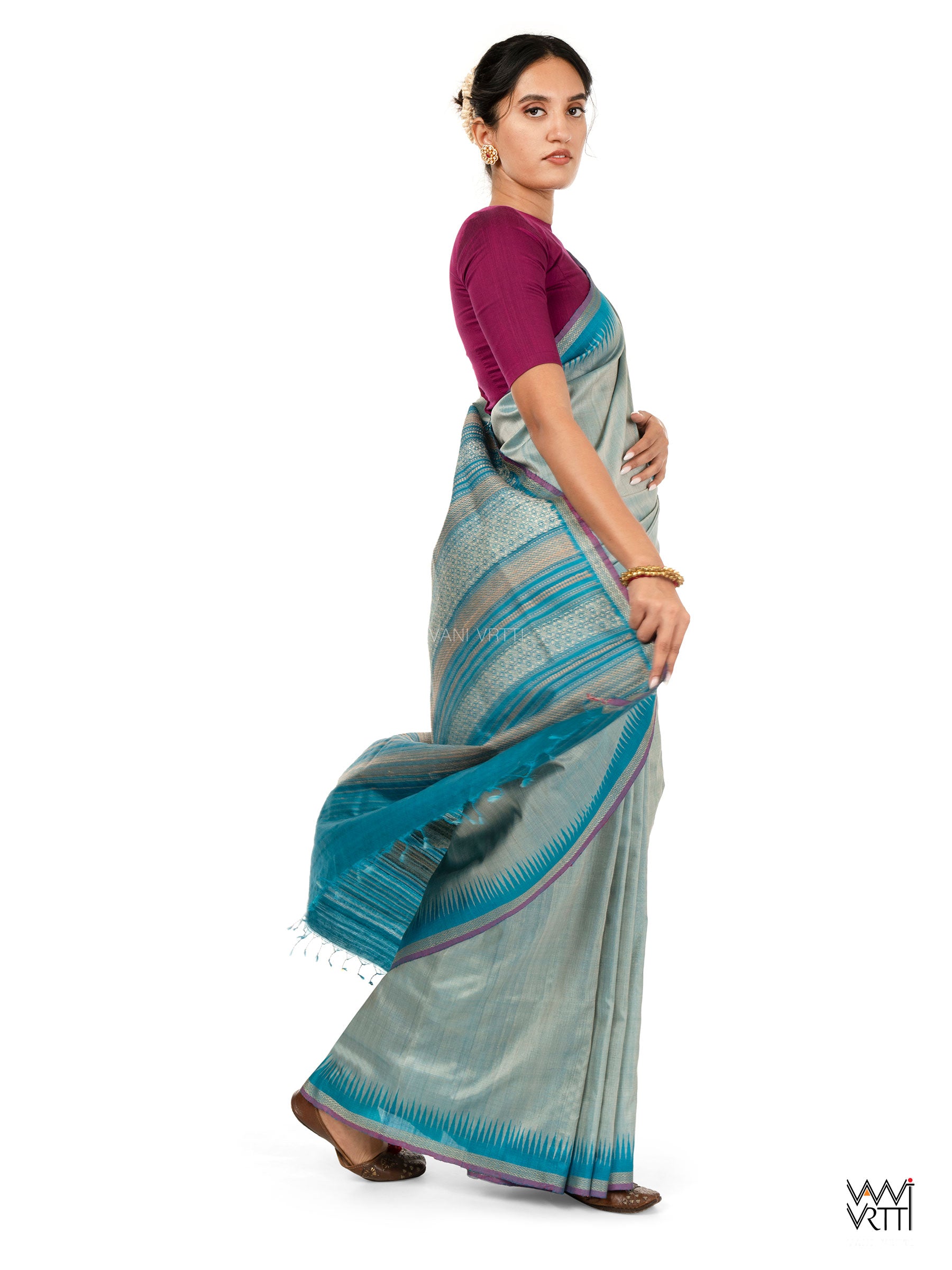 Ash Grey Firozi Nabh Handspun Tussar Silk Saree