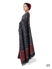 Black Laal Jaba Mulberry Silk Ikat Sari