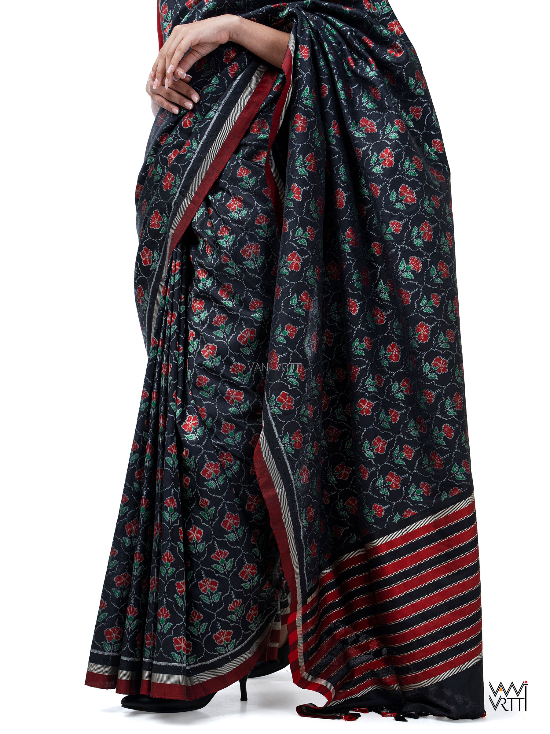 Black Laal Jaba Mulberry Silk Ikat Sari