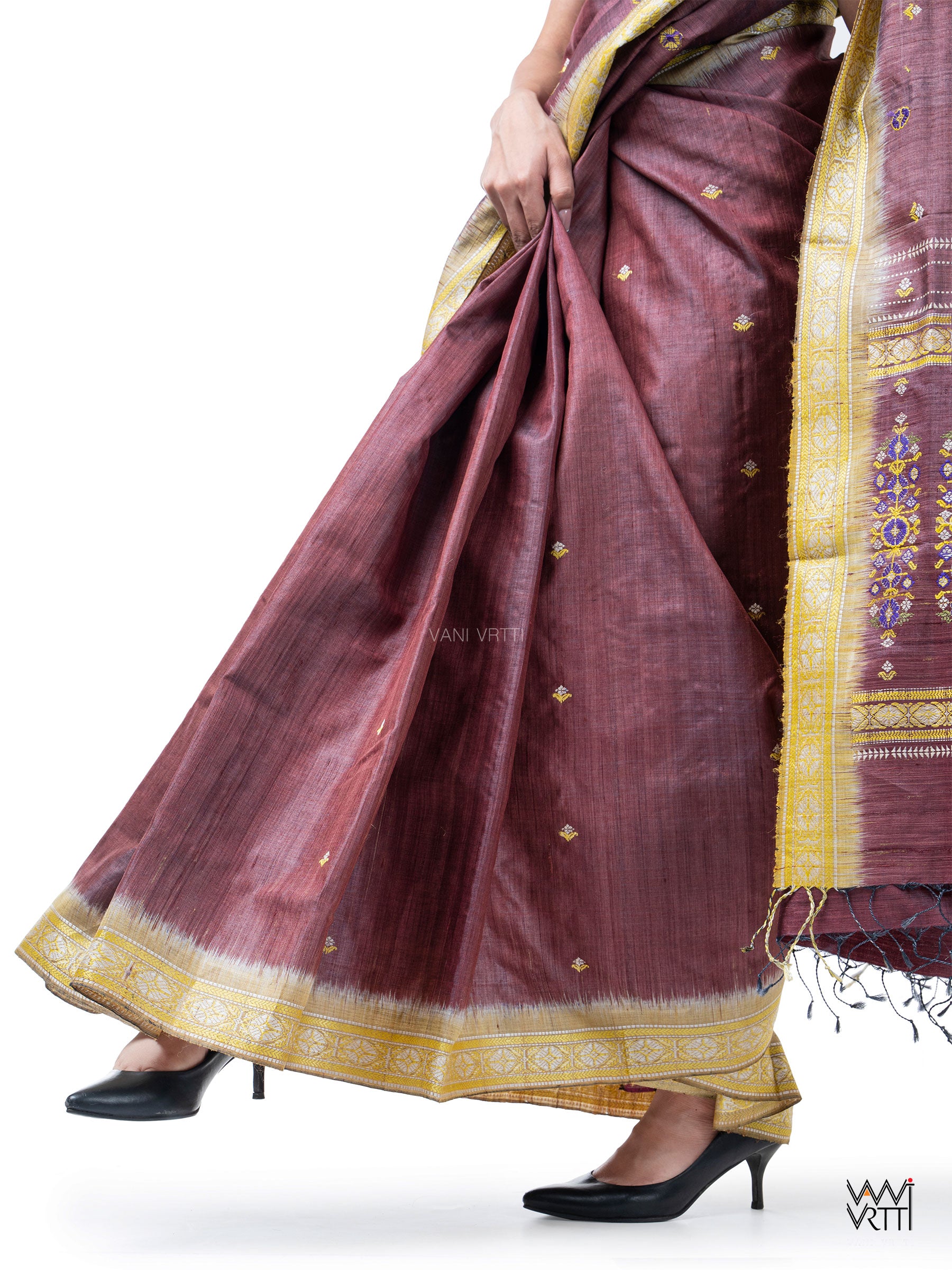 Brown Brahma Kamal Master Weave Exclusive Handspun Tussar Silk Saree