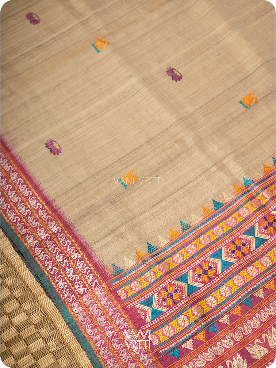 Off White Pink Green Veena Pani Lata Master Weave Exclusive Handspun Tussar Silk Saree
