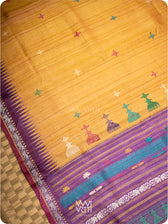 Close up of body showing Konark temple motifs and buttis on handspun tussar silk