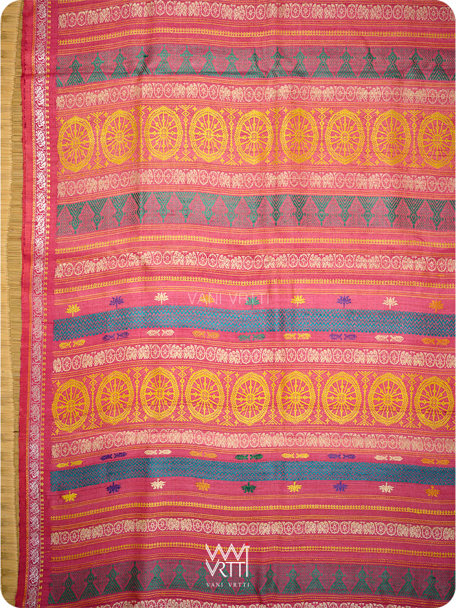 Double pallu detail showing lotus flowers and Airavata border on pink tussar