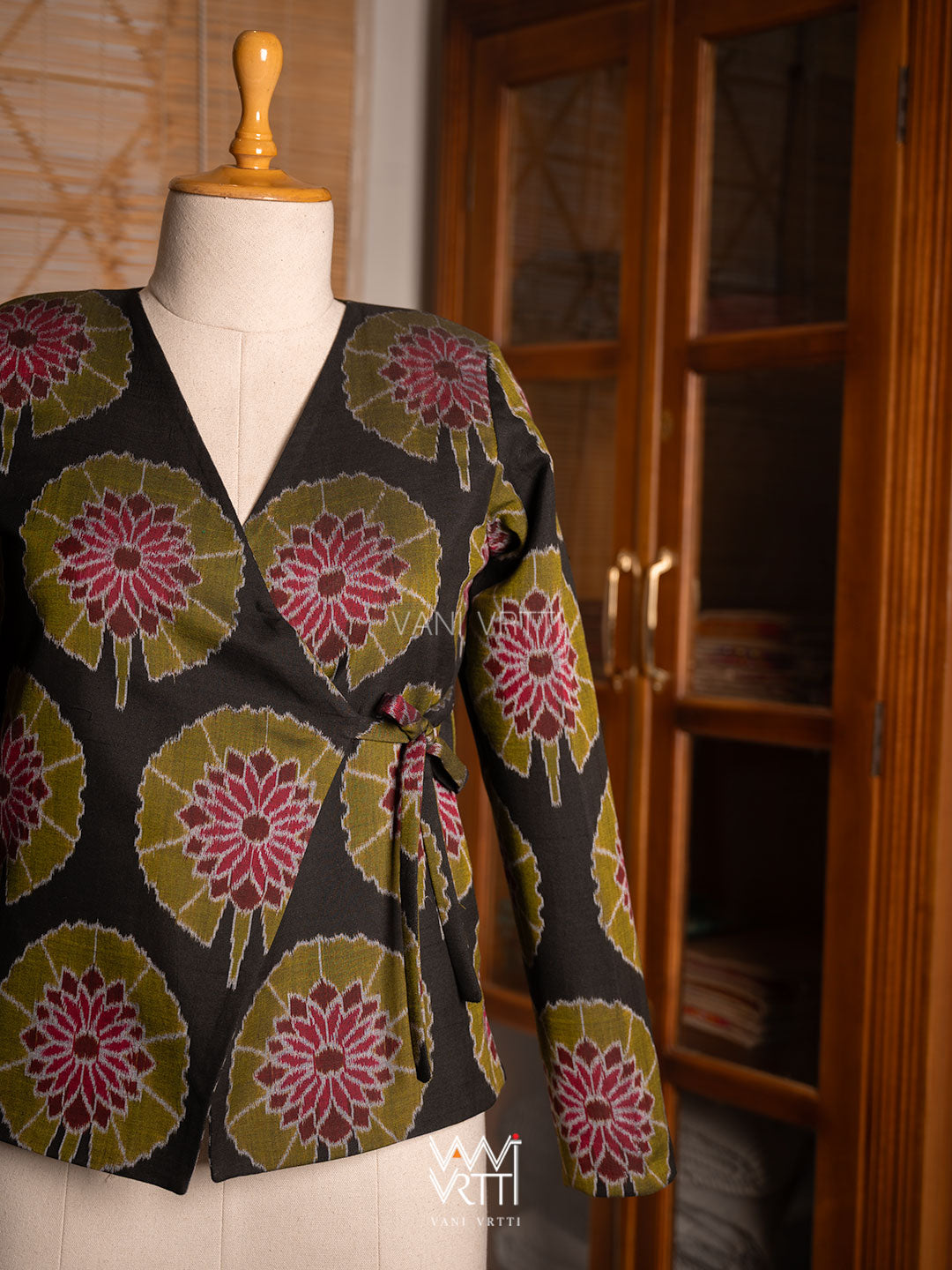 Black Lily Pond Cotton Ikat Reversible Jacket