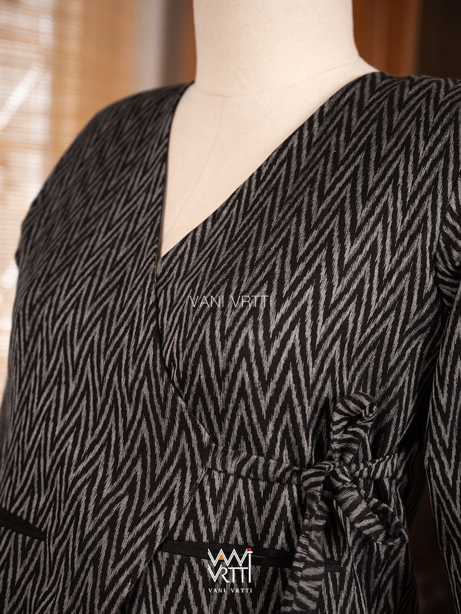 Black Lily Pond Cotton Ikat Reversible Jacket