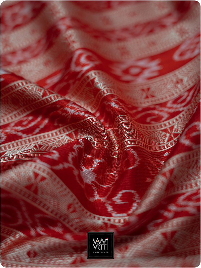 Emerald Green Red Lotus Parrot Mulberry Silk Ikat Saree