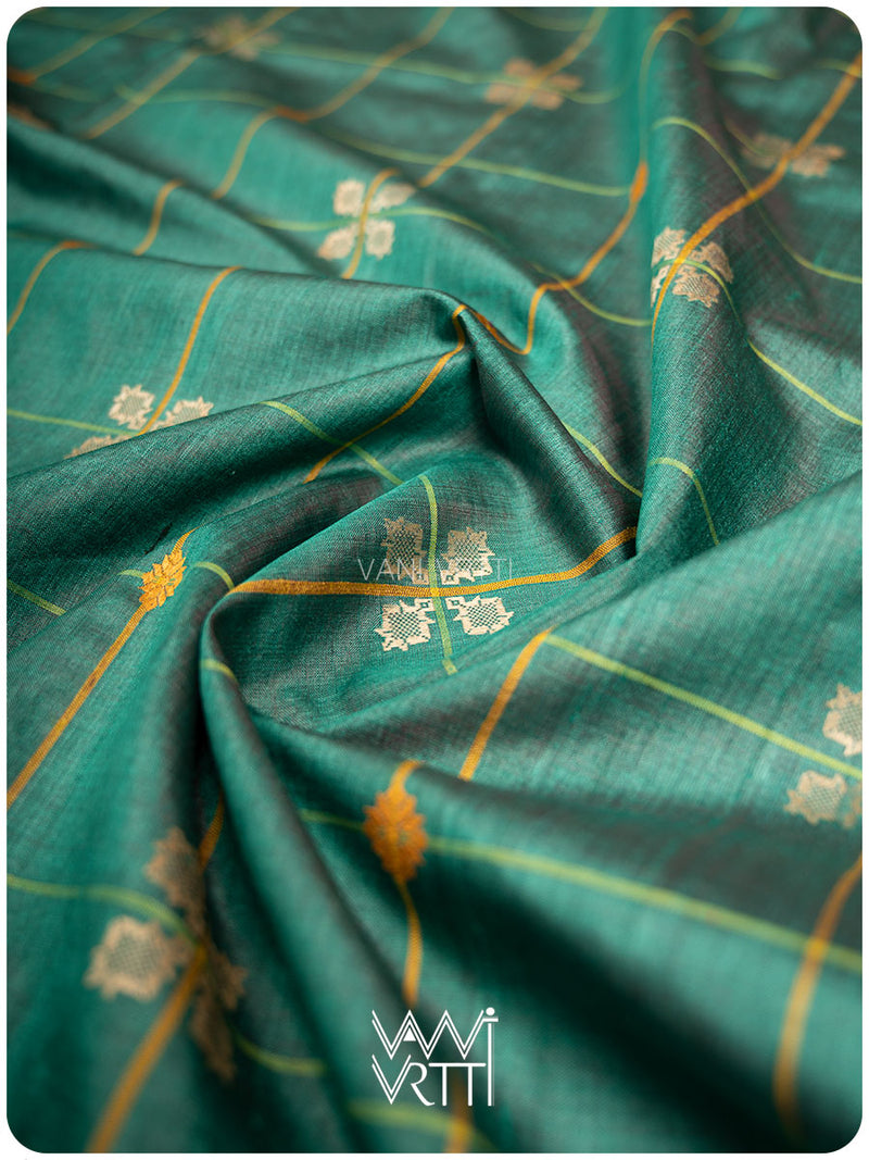 Emerald Green Matsya Kachhap Checks Handspun Tussar Silk Saree